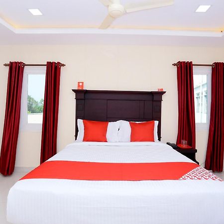 Hotel O Malabar Plaza Коччи Экстерьер фото