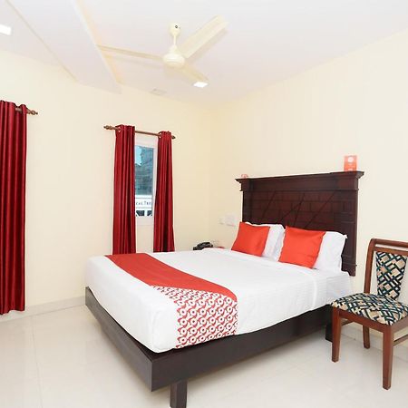 Hotel O Malabar Plaza Коччи Экстерьер фото